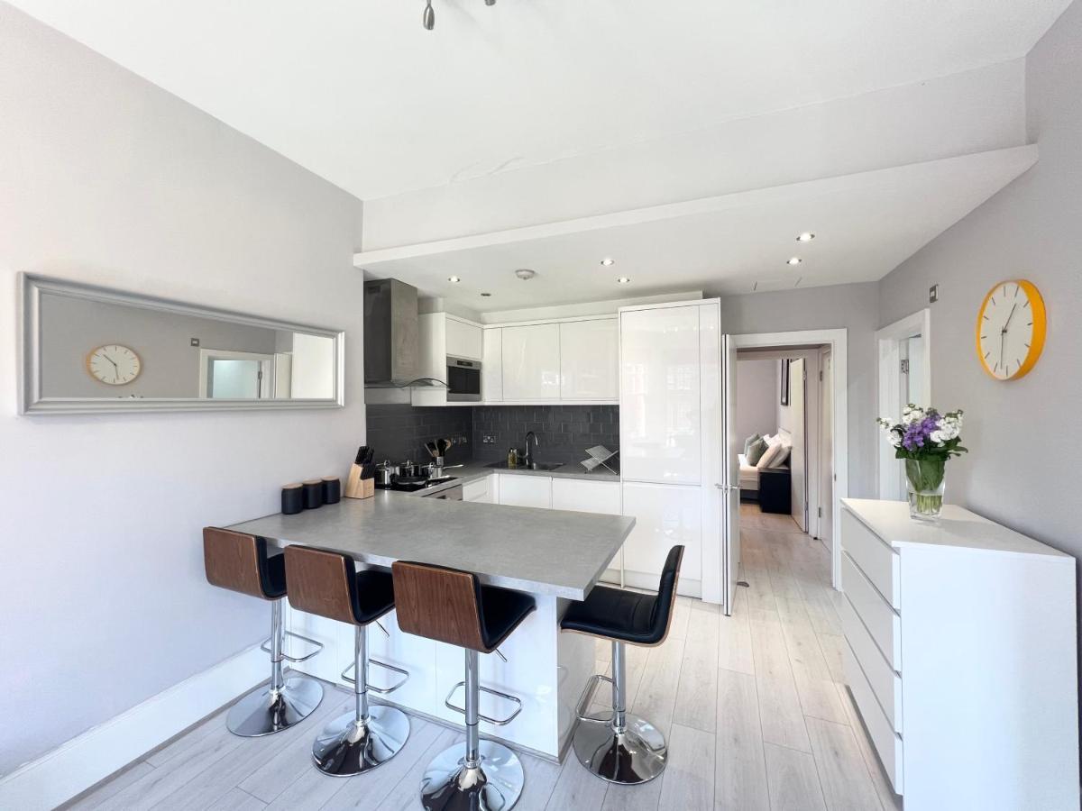 2 Bedroom Apartment In South Hampstead 伦敦 外观 照片