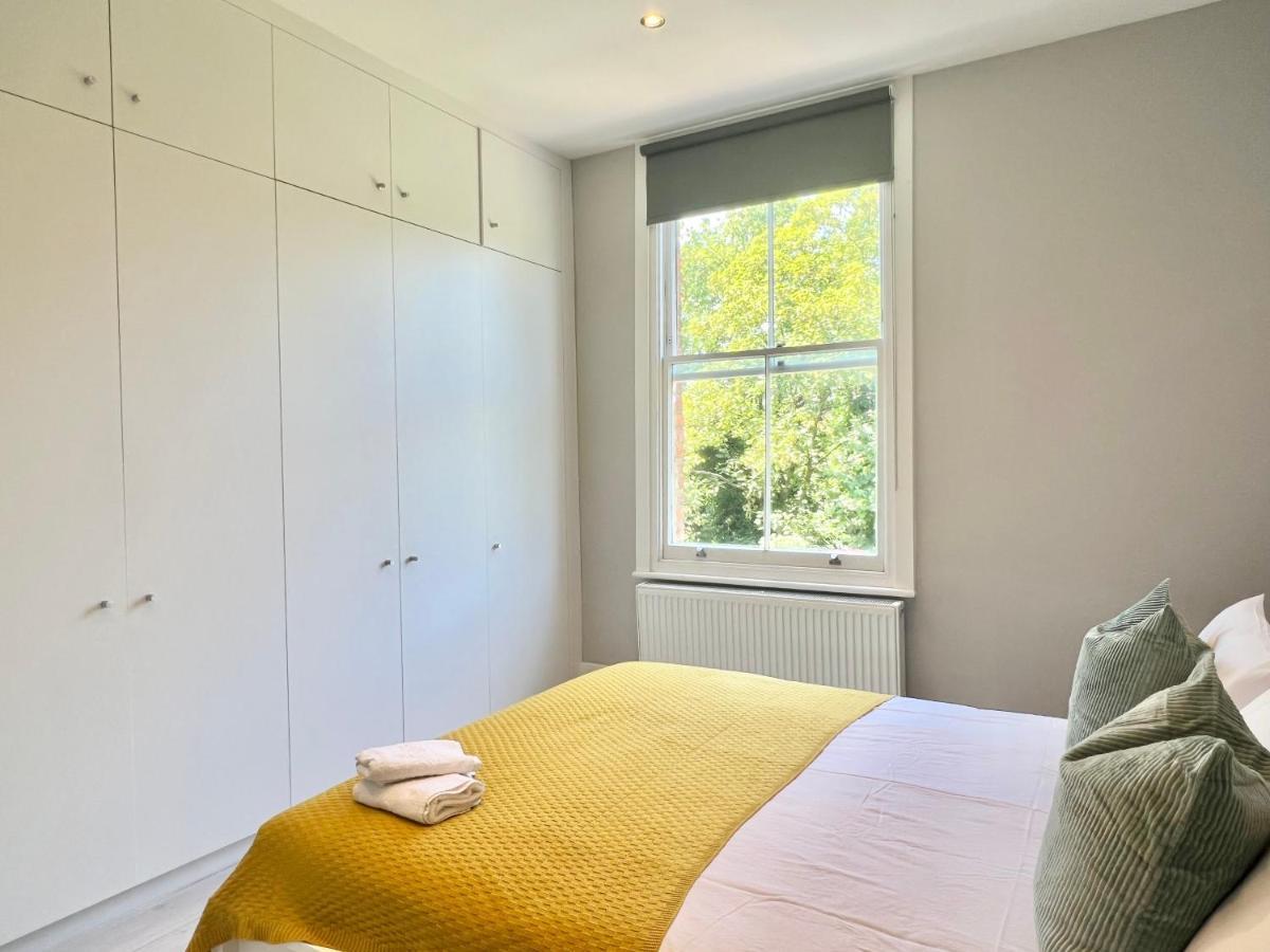 2 Bedroom Apartment In South Hampstead 伦敦 外观 照片