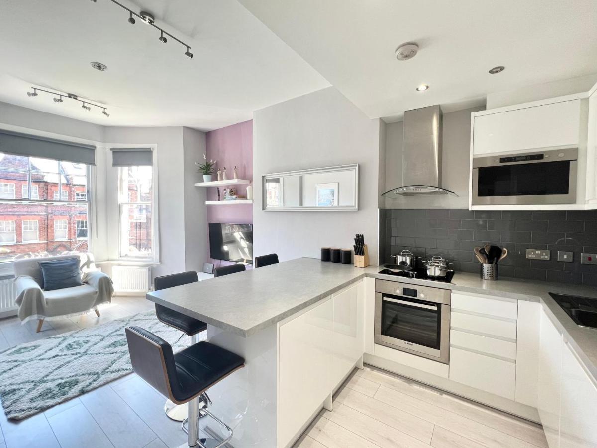2 Bedroom Apartment In South Hampstead 伦敦 外观 照片