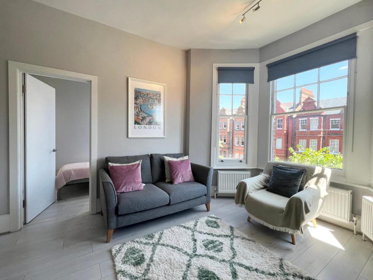 2 Bedroom Apartment In South Hampstead 伦敦 外观 照片